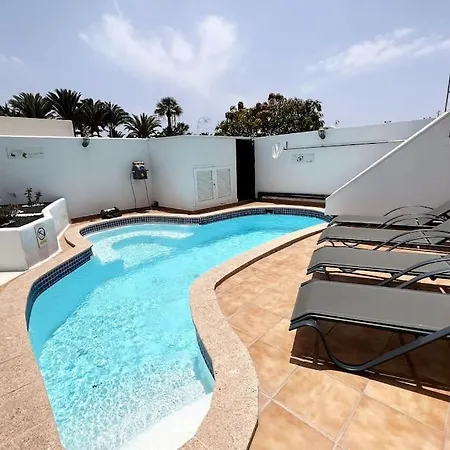 Ferienhaus The Sallies - 3 Bedroom With Private Pool