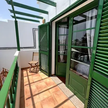 The Sallies - 3 Bedroom With Private Pool Дом отдыха *