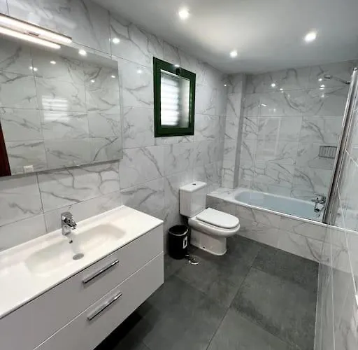 The Sallies - 3 Bedroom With Private Pool Tías