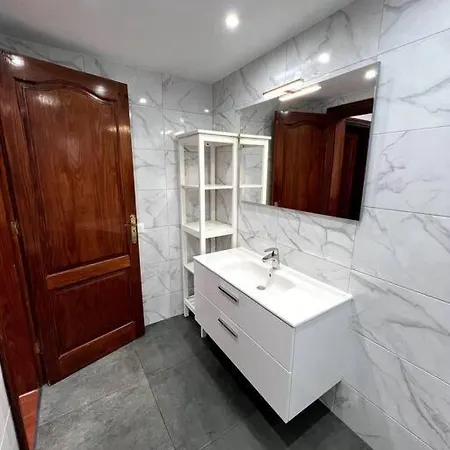 The Sallies - 3 Bedroom With Private Pool *