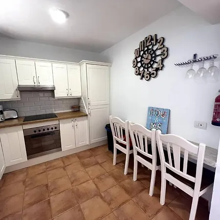 The Sallies - 3 Bedroom With Private Pool Ferienhaus