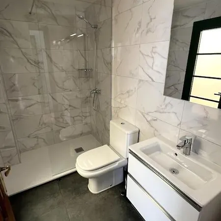 The Sallies - 3 Bedroom With Private Pool Tías