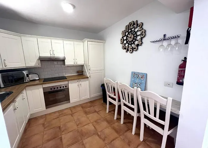 The Sallies - 3 Bedroom With Private Pool Сasa de vacaciones