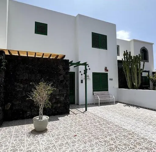 The Sallies - 3 Bedroom With Private Pool